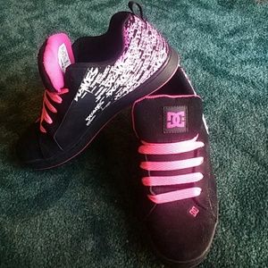 Women's DC shoes